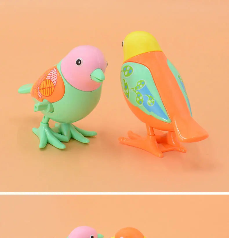 Wind Up Jumping Little Magpie Bird Cartoon Clockwork Animal Puzzle Toy for Kids Gift