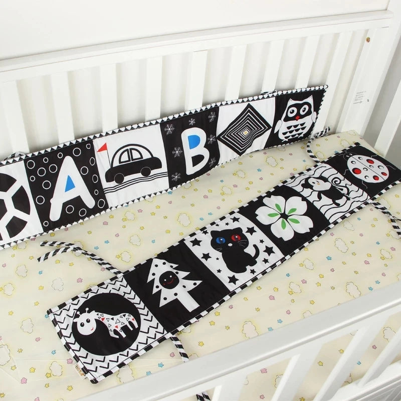 Black & White Montessori Sensory Cloth Book for Newborns (0 - 12 months old)