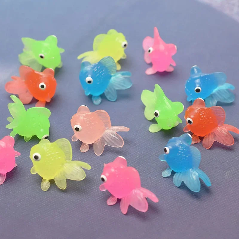 Cute Kawaii Floating Rubber Goldfish Bath Toys for Toddlers - 6-Piece Soft Squeaky Water Play Set, Sensory Animal Bathing Shower Toys & Fun Pool Party Gifts for Kids