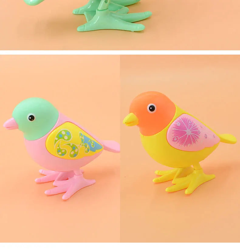 "Cartoon Winding Jumping Magpie Toy - Creative Clockwork Animal Gift"