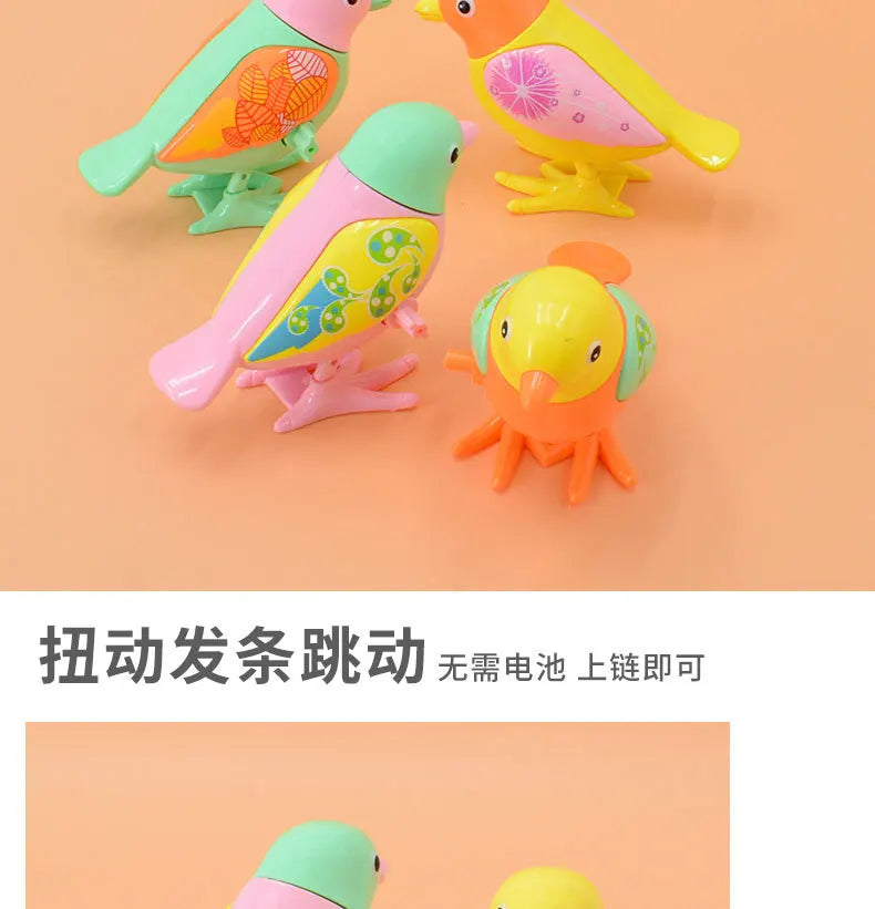 "Cartoon Winding Jumping Magpie Toy - Creative Clockwork Animal Gift"