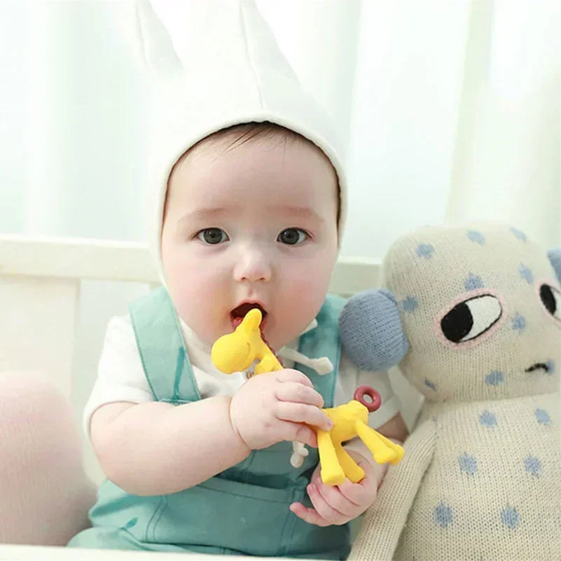"Cute Baby Giraffe Silicone Teether - Soft Pain Relief Molar Toy"